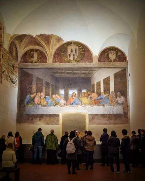 La última cena de Leonardo da Vinci, mural pintado entre 1495 y 1498 en Santa Maria delle Grazie, Milán
